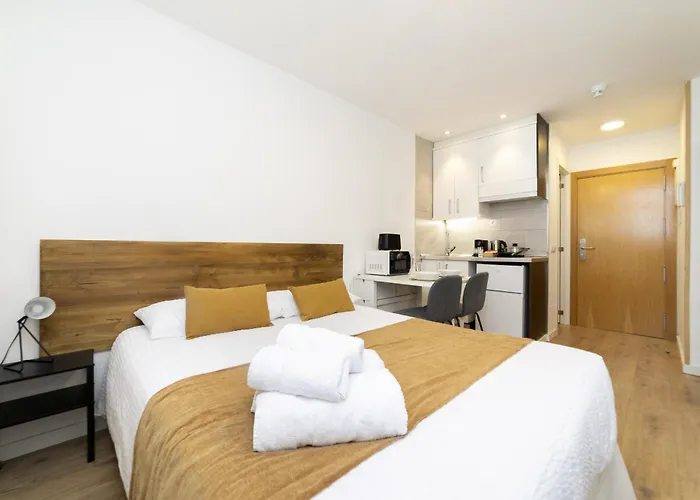 Luxury VI - Ferga Suites