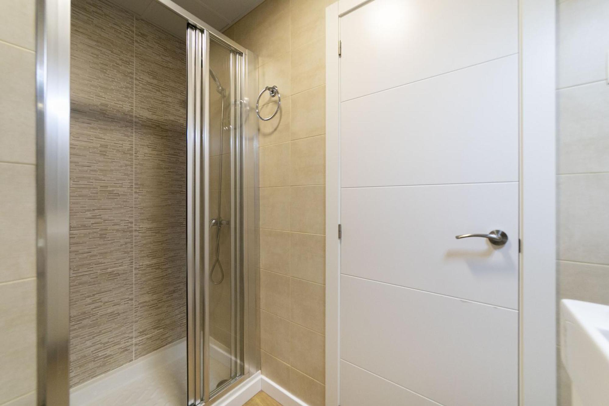 Luxury Vi - Ferga * Madrid